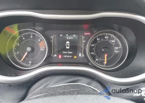 2018 Jeep Cherokee Latitude Plus 4X4 z USA, uszkodzony, nr VIN 1C4PJMLB0JD534495